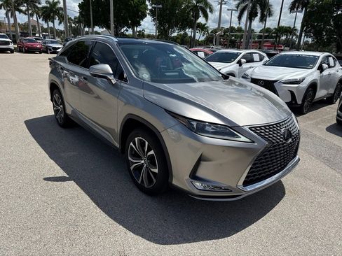 Used 2022 Lexus RX 350 AWD w/ Premium Package image 2