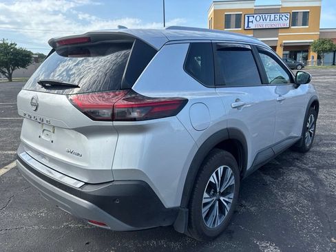 Used 2022 Nissan Rogue SV w/ SV Premium Package AWD/4WD image 5