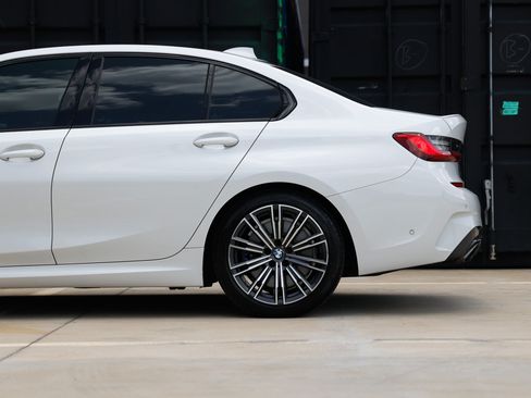 Used 2021 BMW M340i RWD image 29