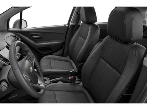 Used 2019 Chevrolet Trax LT w/ LT Convenience Package FWD image 12