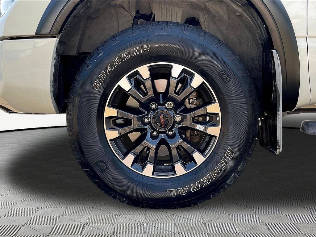 Certified 2021 Nissan Titan PRO-4X w/ Pro-4x Convenience Package AWD/4WD image 37