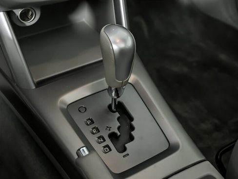 Used 2010 Subaru Forester 2.5X Limited image 30