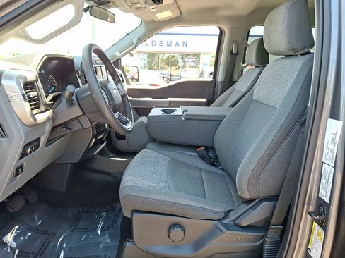 Certified 2022 Ford F150 XLT w/ XTR Package AWD/4WD image 13