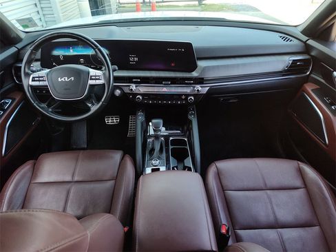 Used 2024 Kia Telluride SX image 32