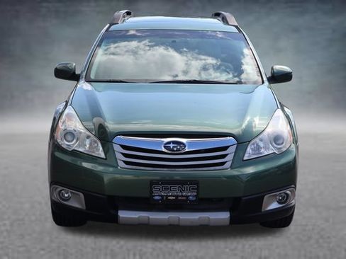 Used 2010 Subaru Outback 2.5i Limited AWD/4WD image 22