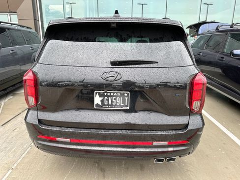 Used 2024 Hyundai Palisade Calligraphy AWD/4WD image 8
