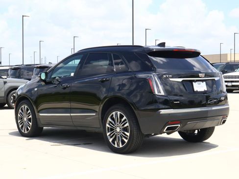 Used 2020 Cadillac XT5 Sportv AWD/4WD image 3
