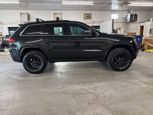 Used 2015 Jeep Grand Cherokee Altitude image 78