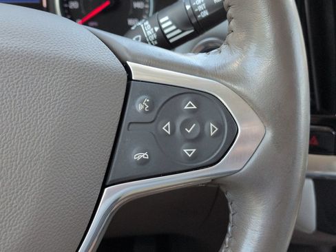 Used 2020 Chevrolet Traverse LT w/ LT Premium Package FWD image 26