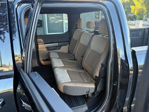 Used 2022 Ford F150 XLT w/ Equipment Group 302A High AWD/4WD image 12