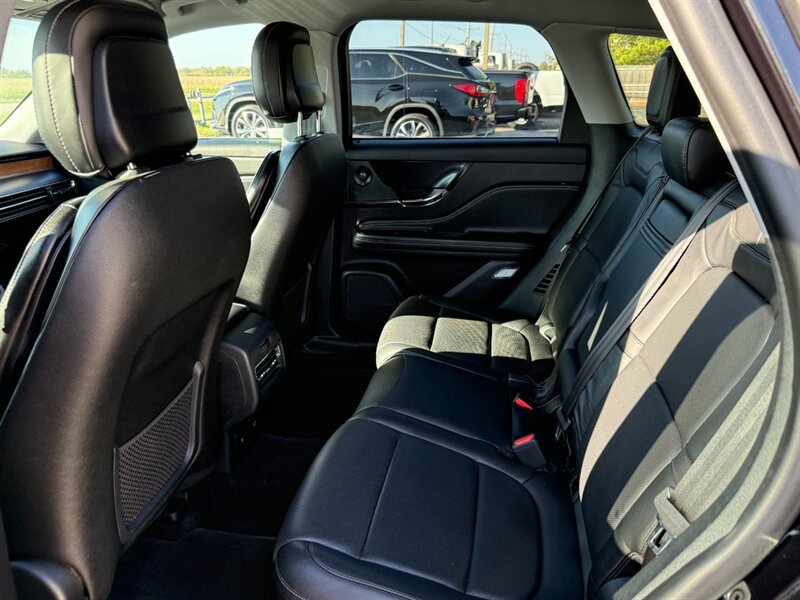 Used 2020 Lincoln Corsair Reserve w/ Equipment Group 202A AWD/4WD image 12