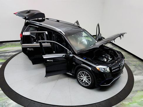 Used 2017 Mercedes-Benz GLS 63 AMG AMG GLS63 image 38
