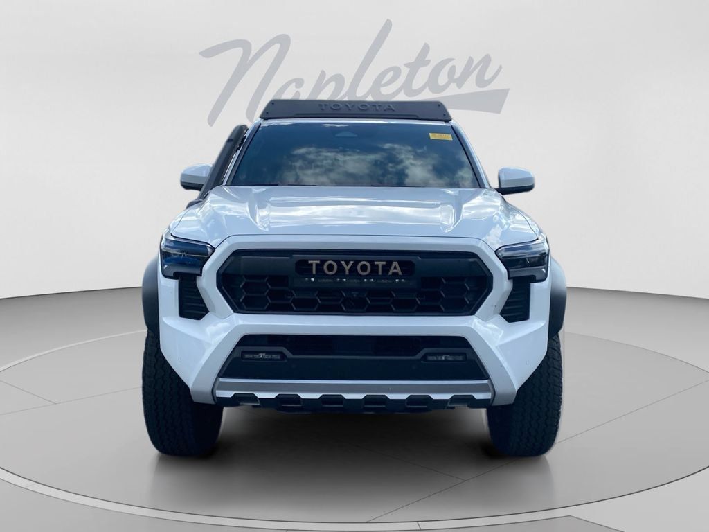 Used 2024 Toyota Tacoma 4x4 Double Cab Hybrid image 9