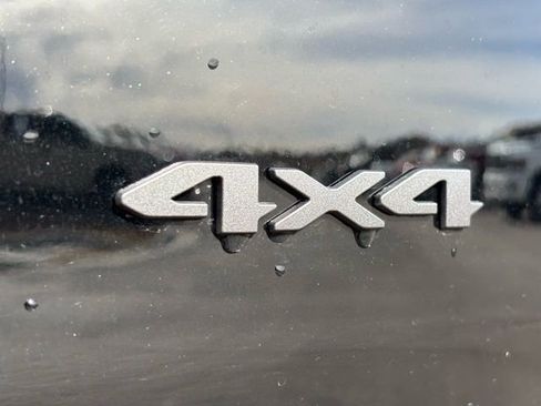 New 2026 Jeep Cherokee Overland AWD/4WD image 19