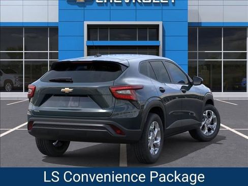 New 2026 Chevrolet Trax LS w/ LS Convenience Package image 4