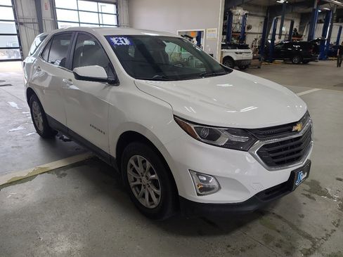 Used 2021 Chevrolet Equinox LT w/ LPO, Floor Liner Package image 6