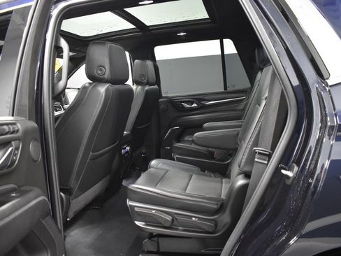 Used 2023 GMC Yukon Denali w/ LPO, Floor Liner Package AWD/4WD image 36