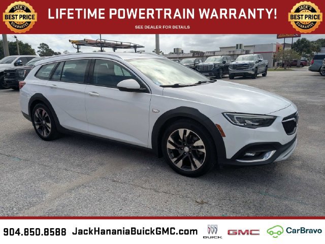 Used 2018 Buick Regal Preferred w/ Sights and Sounds Package AWD/4WD image 1