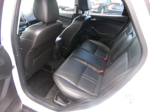 Used 2012 Ford Focus SEL image 7