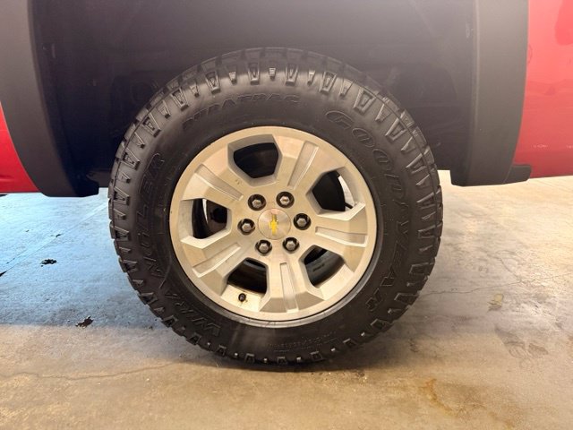 Used 2015 Chevrolet Silverado 1500 LT w/ All Star Edition AWD/4WD image 7