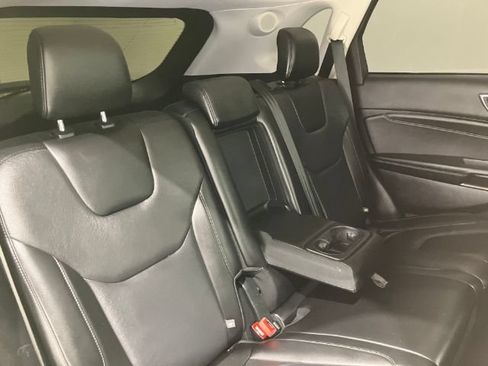 Used 2021 Ford Edge Titanium AWD/4WD image 57