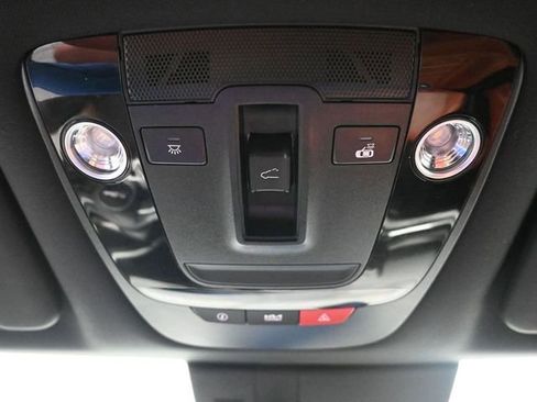 Used 2023 Kia Sportage SX image 24