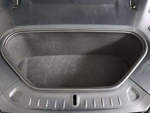 Used 2022 Tesla Model S image 22