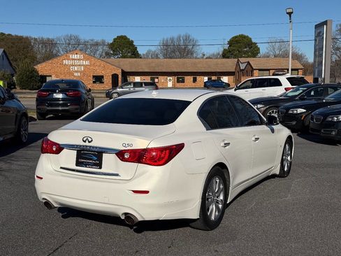 Used 2015 INFINITI Q50 Premium w/ Navigation Package image 9