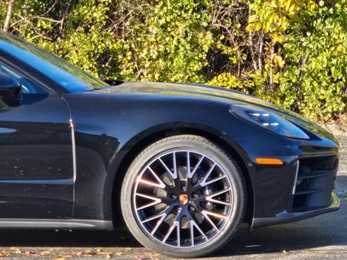 New 2026 Porsche Panamera 4 AWD/4WD image 14