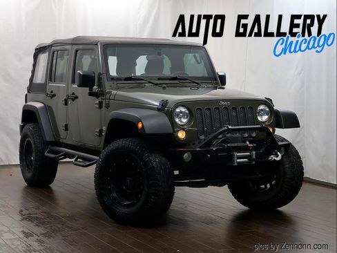 Used 2016 Jeep Wrangler Unlimited Sport w/ Connectivity Group AWD/4WD image 1
