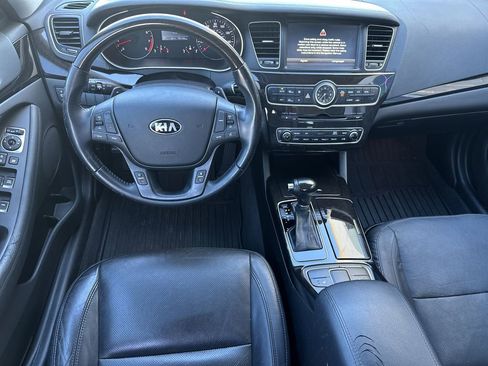 Used 2014 Kia Cadenza Premium image 17