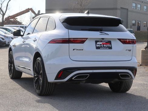 Used 2021 Jaguar F-PACE R-Dynamic S image 11