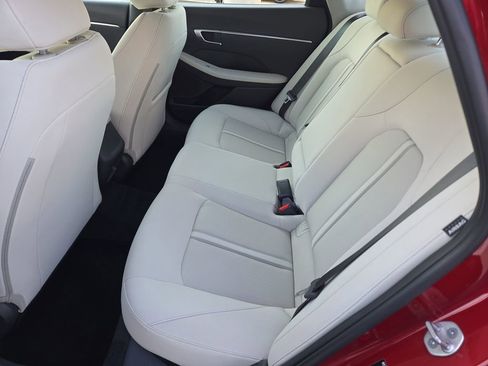 Used 2023 Hyundai Sonata SEL w/ Cargo Package image 15