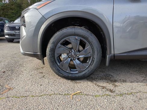 New 2026 Nissan Rogue SV image 9