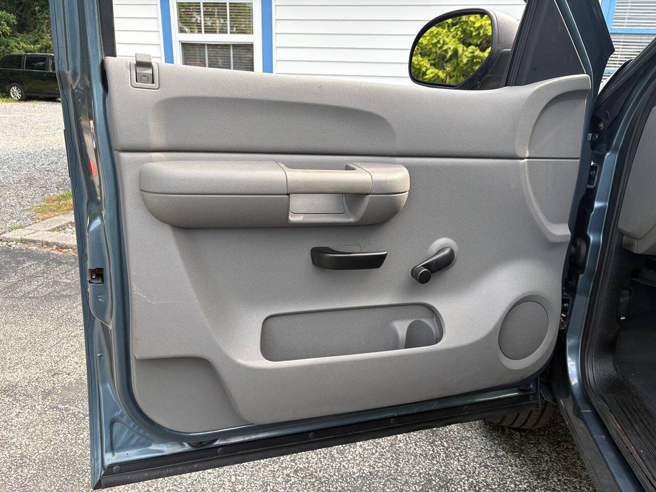 Used 2009 Chevrolet Silverado 1500 W/T RWD image 13