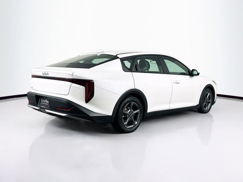 Used 2025 Kia K4 FWD image 9