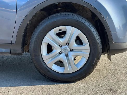Used 2014 Toyota RAV4 LE AWD/4WD image 43