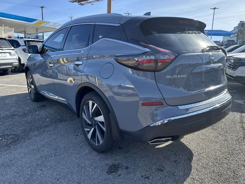 Used 2023 Nissan Murano SL w/ Cargo Package image 5