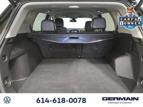 Used 2022 GMC Terrain SLT w/ Infotainment Package II AWD/4WD image 25