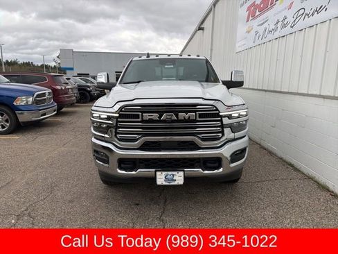 New 2026 RAM 2500 Laramie AWD/4WD image 2
