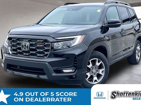 Used 2023 Honda Passport TrailSport image 1
