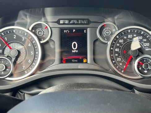 New 2027 RAM 1500 4x4 Crew Cab image 22