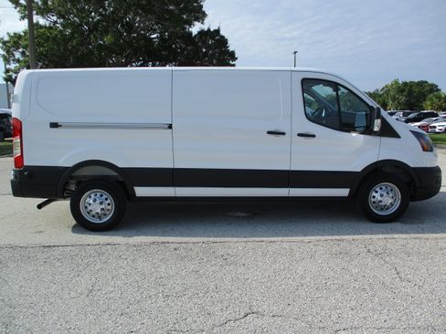 New 2025 Ford Transit 150 Low Roof AWD image 8