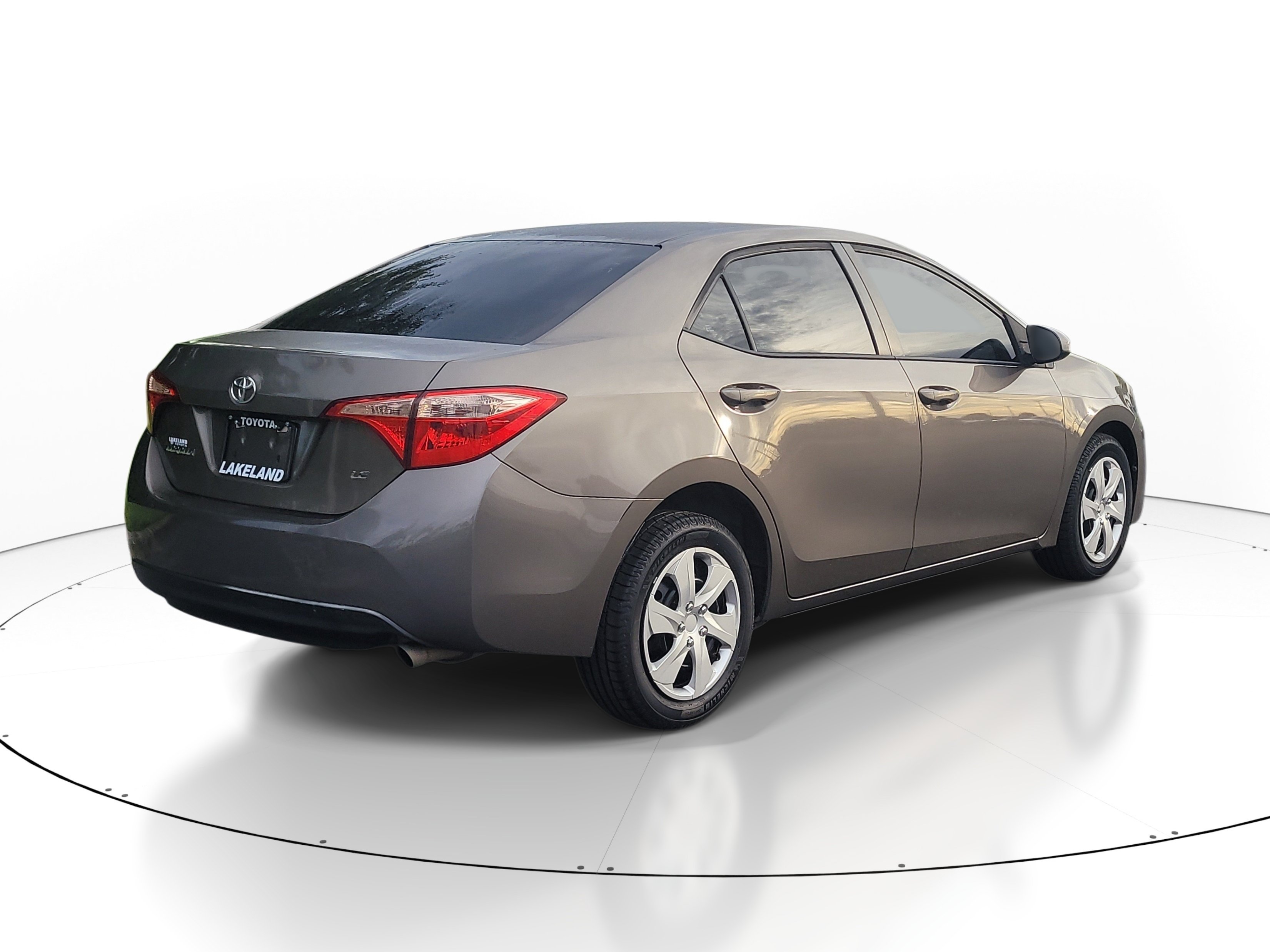 Used 2019 Toyota Corolla LE FWD image 7