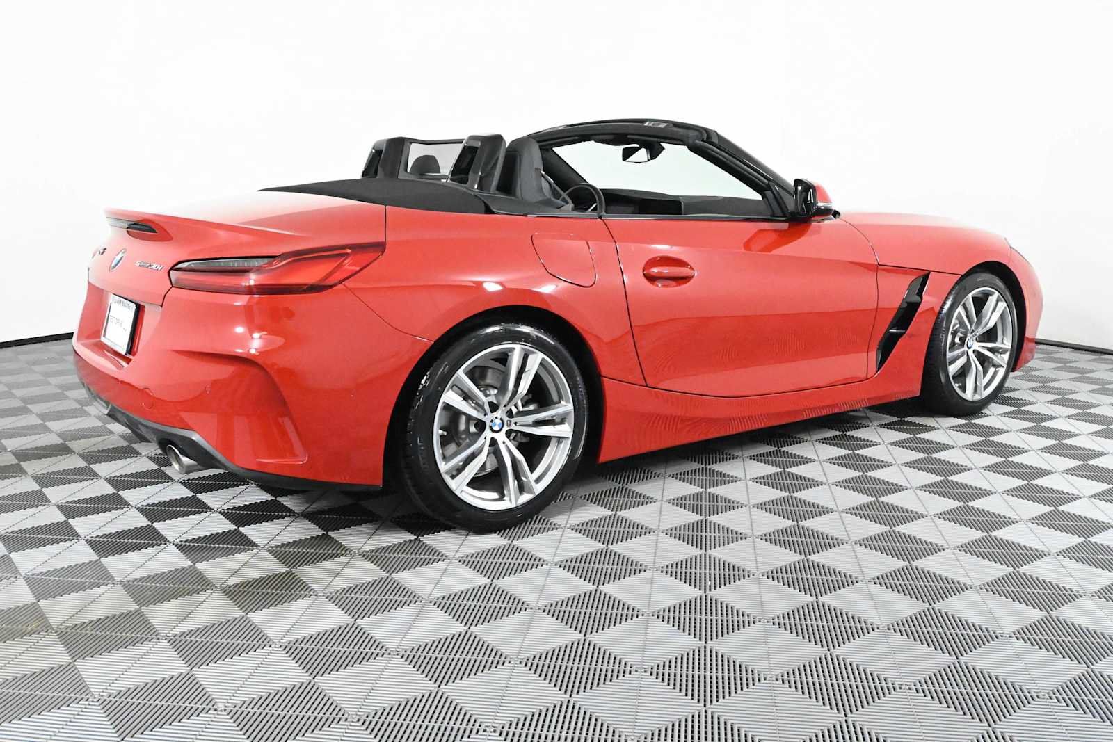 Used 2026 BMW Z4 sDrive30i RWD image 14