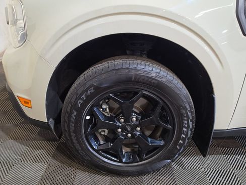 Used 2024 Ford Maverick Lariat w/ FX4 Off-Road Package AWD/4WD image 18