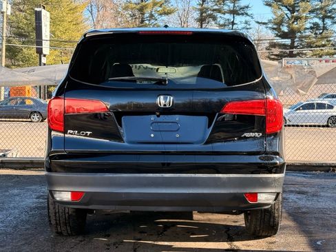 Used 2016 Honda Pilot EX image 10