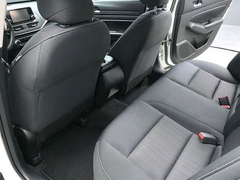 Used 2021 Nissan Altima 2.5 S image 11