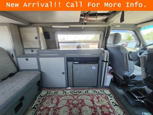 Used 1995 Volkswagen Eurovan Camper FWD image 10