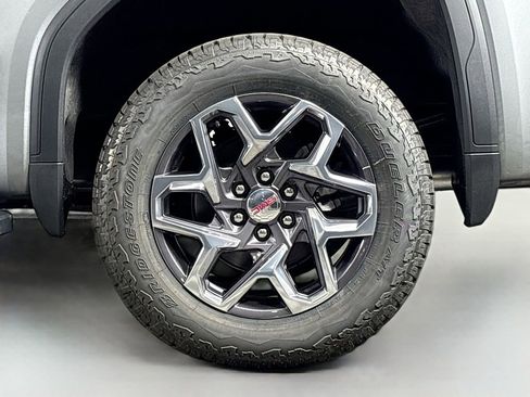 New 2026 GMC Sierra 1500 SLT w/ SLT Premium Plus Package image 32